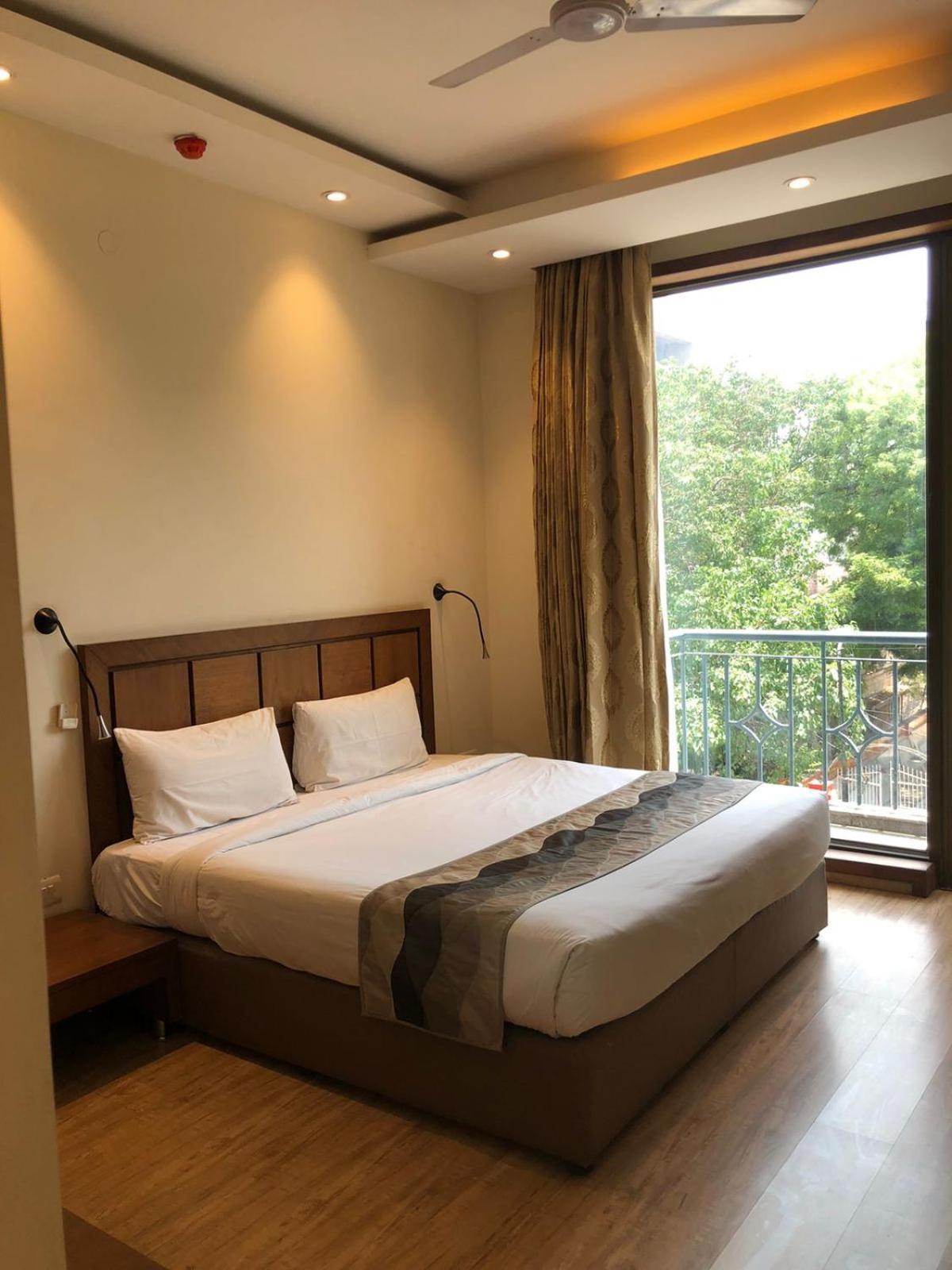 Uds Villa Scandinavian B&B - Next To Vfs Új-Delhi Kültér fotó